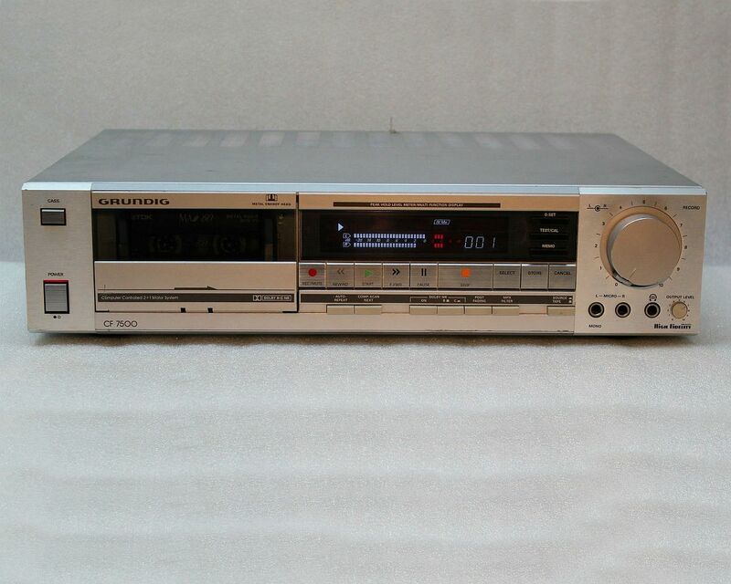 GRUNDIG CF 7500 (1985)